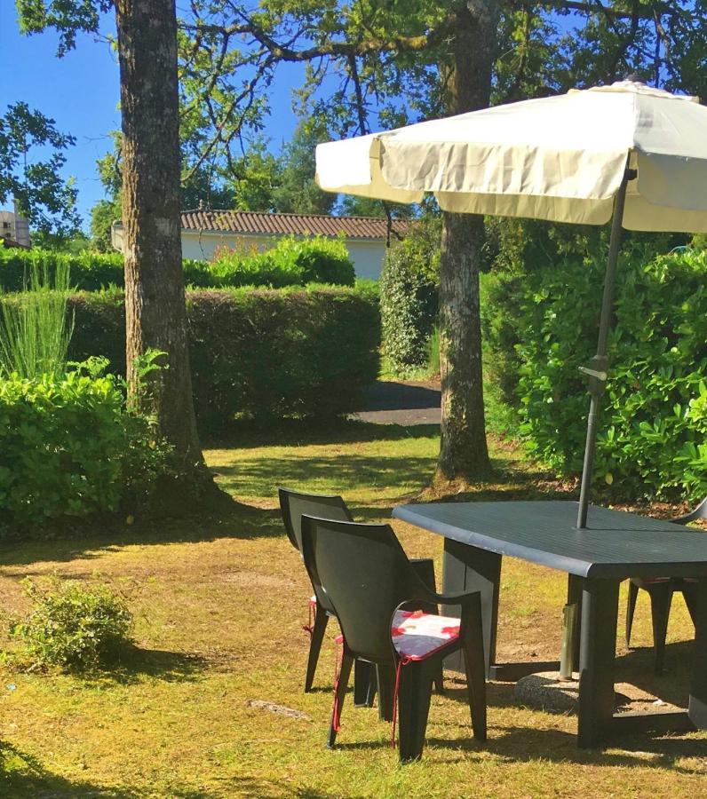 Vakantie Woning Le Chat Maison 175 Ecuras Eksteriør billede